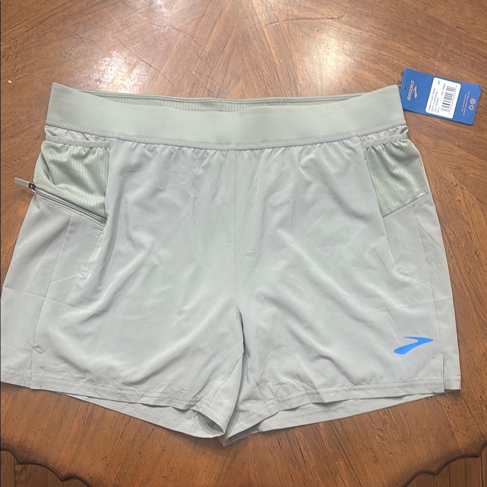 NWT Brooks Sherpa 2-in-1 Shorts